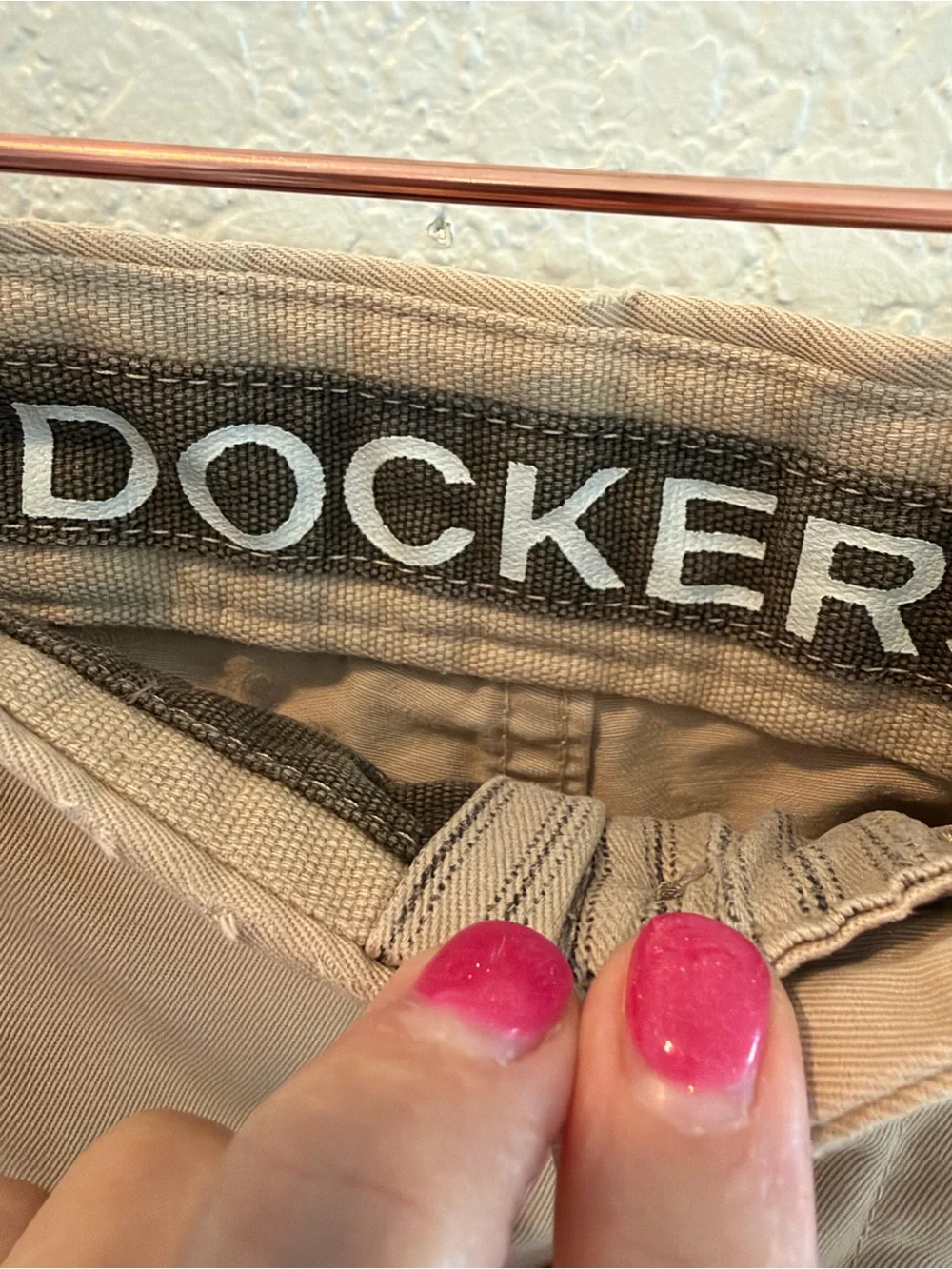 Dockers Men's Khaki Chino Pants - Tan Straight Fit 34 x 32